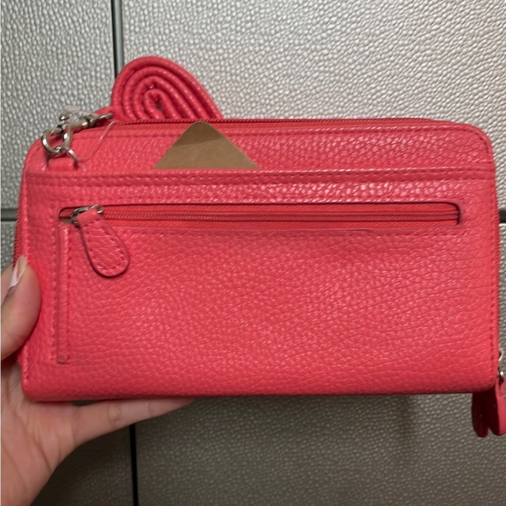 Crossbody wallet